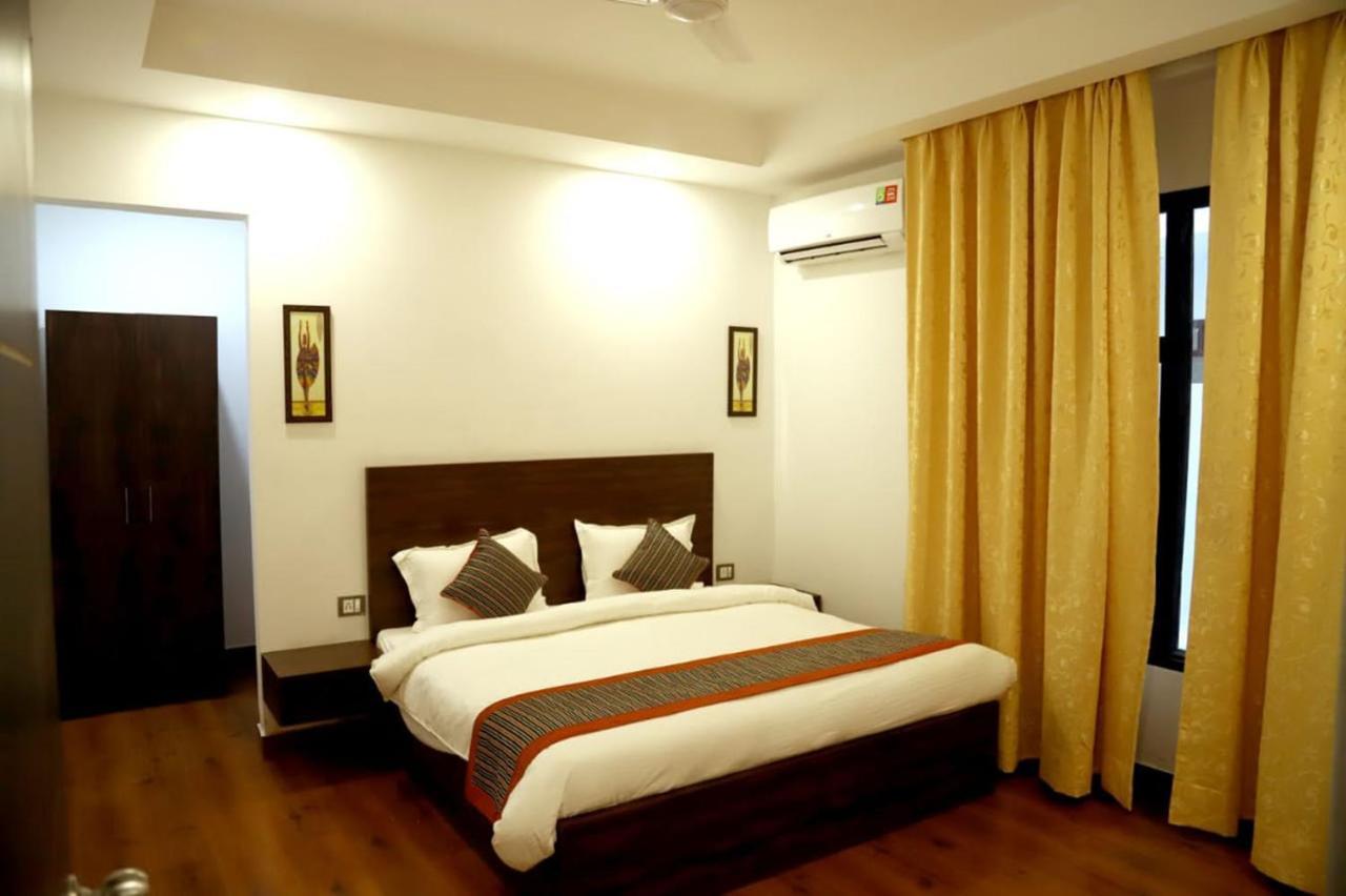 Country Inn Hotels & Resorts วรินดาวัน ภายนอก รูปภาพ
